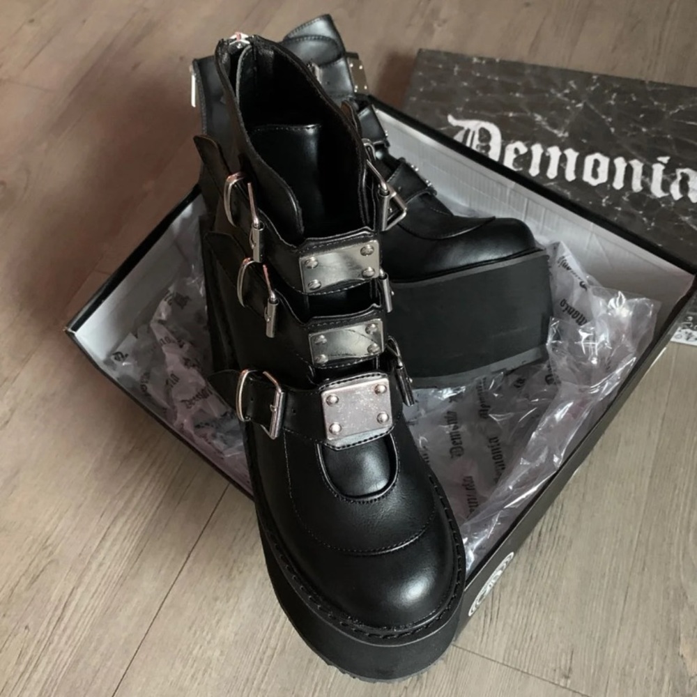 Demonia Swing 105 - Picture 4 of 13